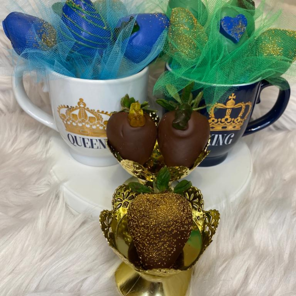 King Queen Cup Set